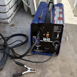Campbell Hausfeld Flux Core 80 Mig Welder
