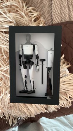 Official Tesla figure