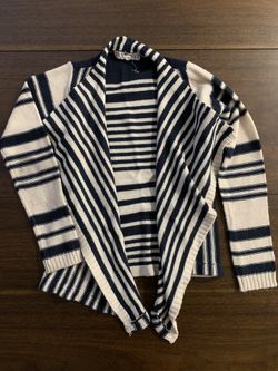 Girls sweater