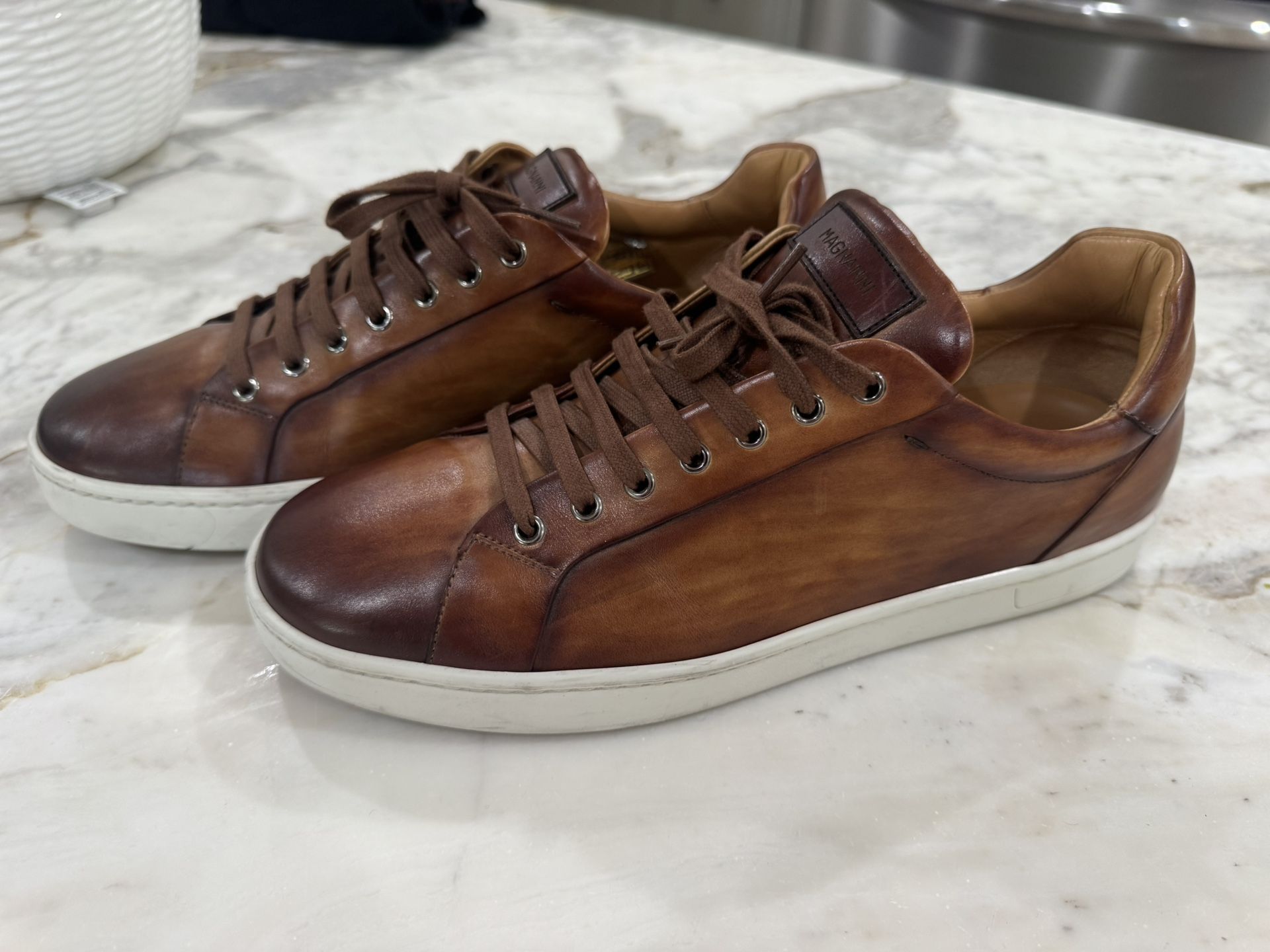 Magnanni Dress Sneakers Brown