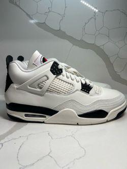 Nike Air Jordan 4 retro flight club
