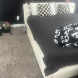 Coen, Hagen, King, size bed