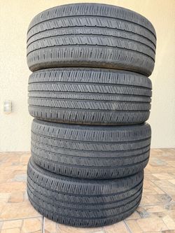 285/45R22 Hankook Dynapro – Set of 4 Used All-Season Tires