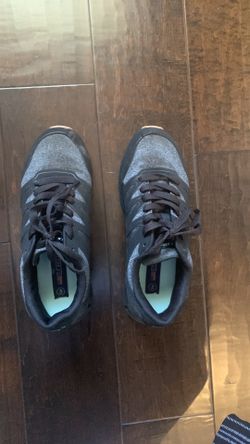  US Polo Assn- Women's size 6 Running Shoes - Grey/black