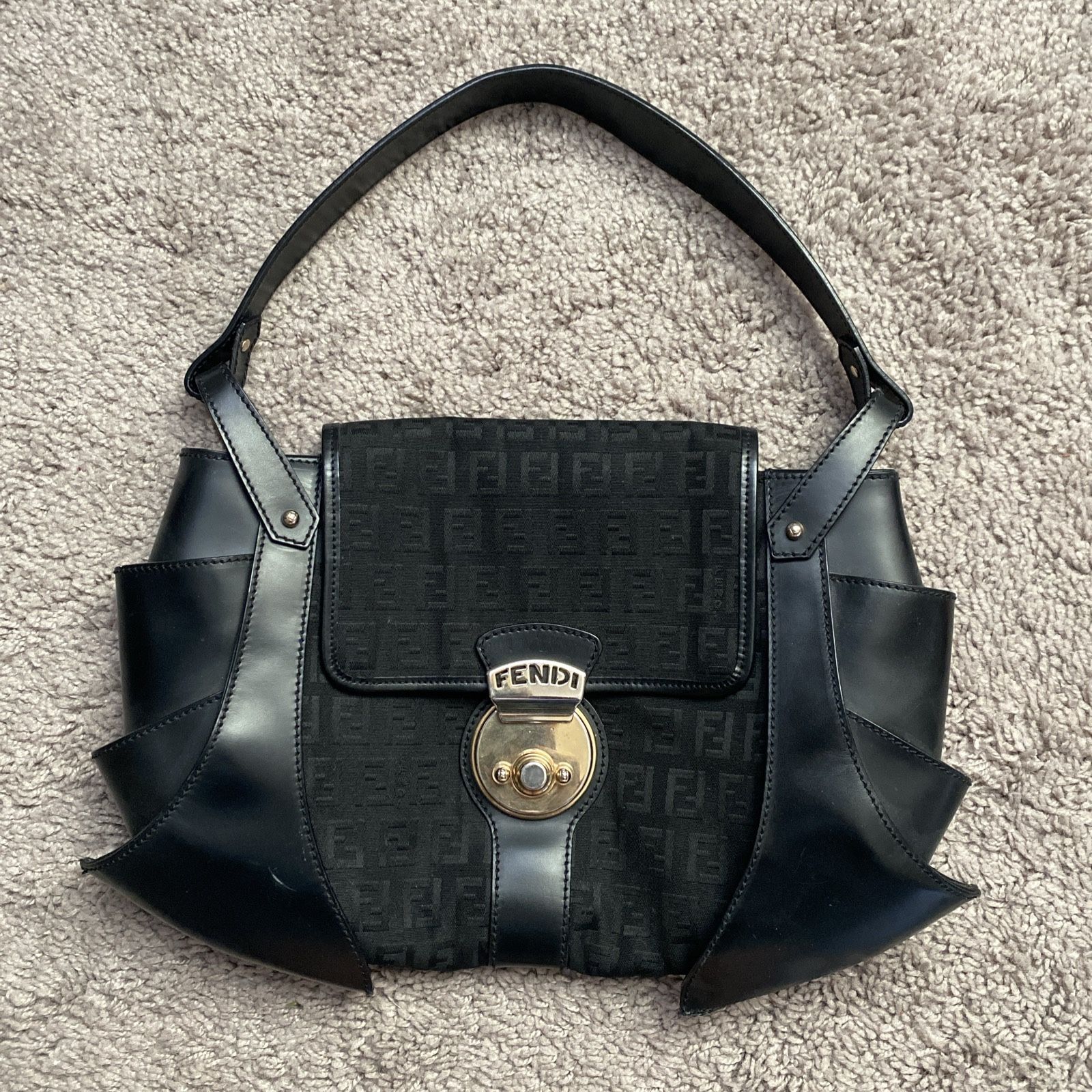 Fendi Baguette