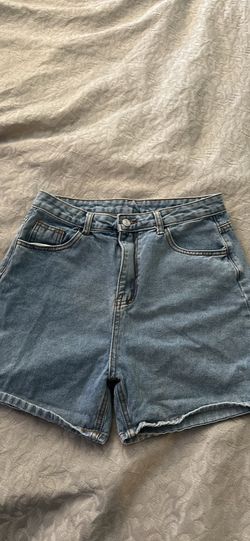 women’s shorts 