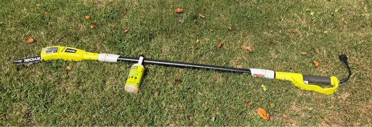 RYOBI 8 in. 6 AMP Pole Saw RY43160A works great
