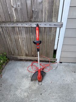 Black and Decker string trimmer