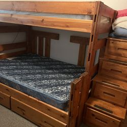 Bunkbed - Twin Over Full-Size