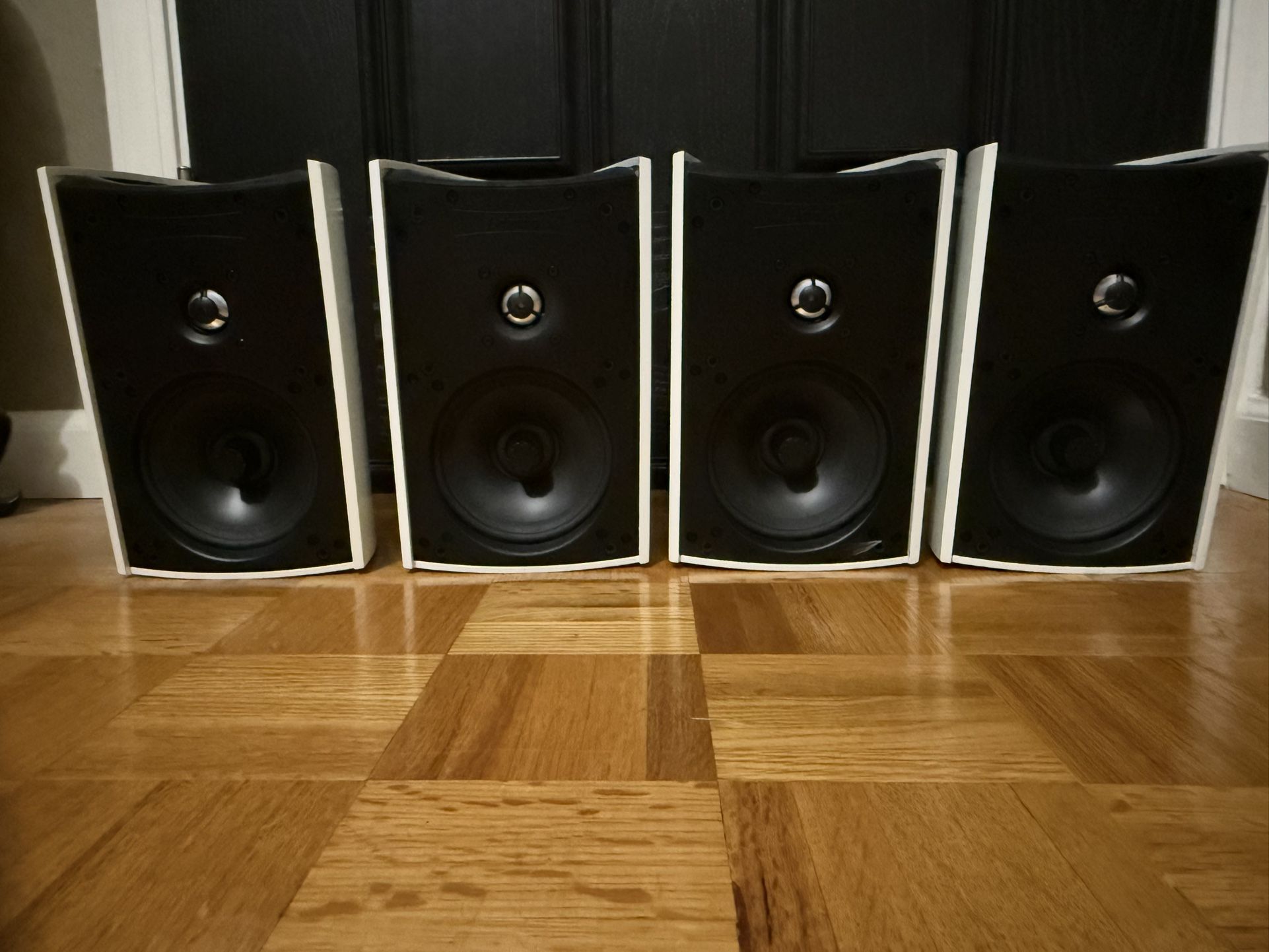 Definitive Pro Monitor 1000 200-Watt Speakers W/Mounts (Like New)  