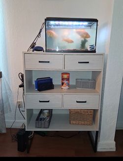 Pecera y mueble