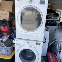 Whirlpool Stackable Washer And Maytag Gas Dryer
