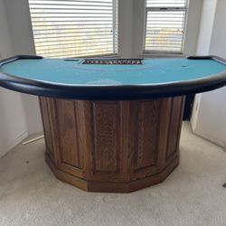 Poker Table