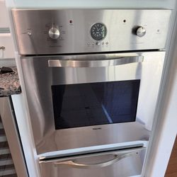 Viking Stove 24” Range