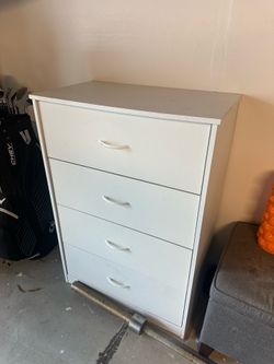 White 4-Drawer Dresser / Chest – Great Condition (TWO Available)
