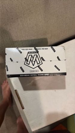 2024 PANINI MOSAIC FOOTBALL JUMBO VALUE 12-PACK BOX SEALED 