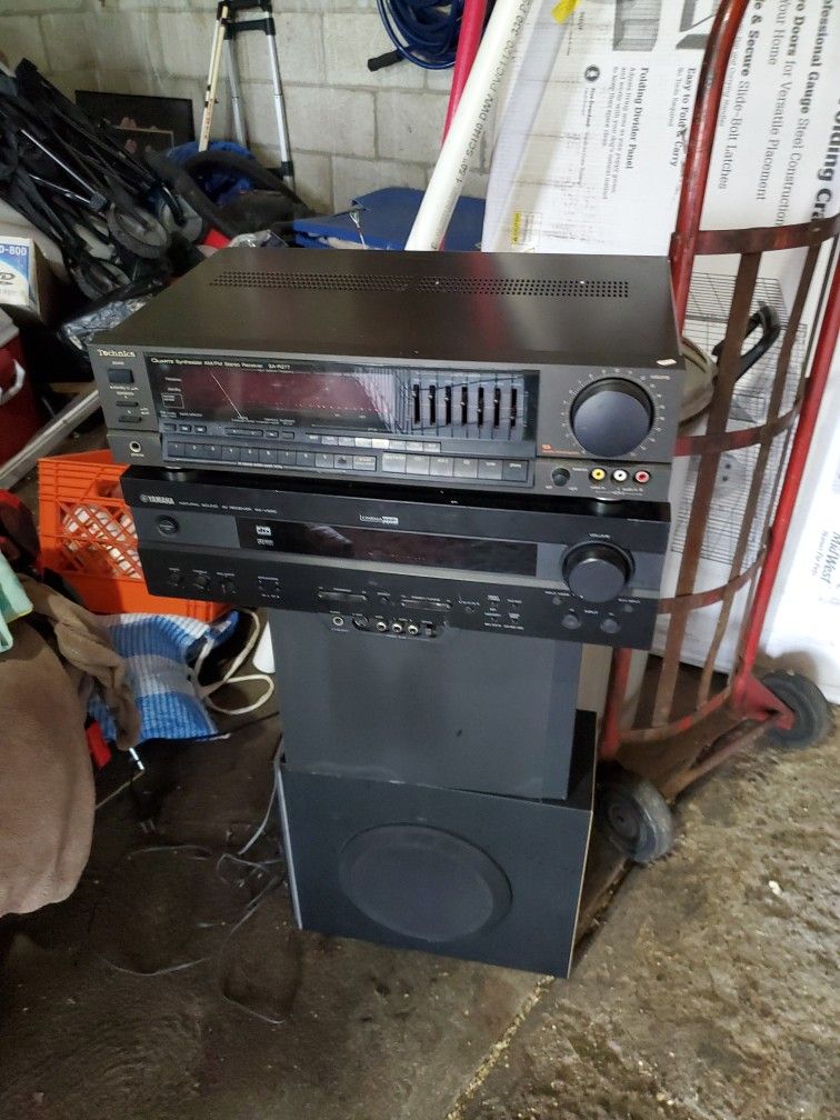 Yamaha Speker 75 Dollars