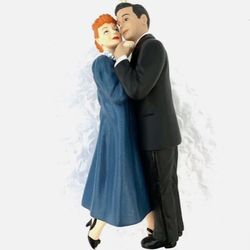 Hallmark Keepsake Ornament "Lucy Is Enceinte" 2000 I Love Lucy