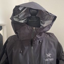 Rain Jacket Size XL In Men