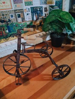 Vintage Miniature Metal Tricycle Figurine