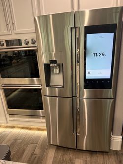 Samsung Refrigerator & Freezer