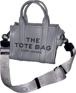 Marc Jacobs Genuine Leather The Tote Bag 