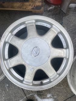 16” Lexus Wheel