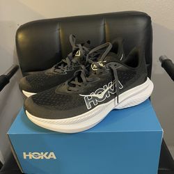 Hoka Mach 6/ size 10D Men’s $95