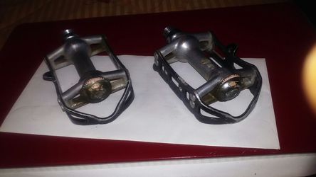 Dual sprint Gipiemme bike pedals from italy