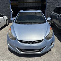 2012 Hyundai Elantra