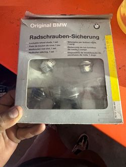 BMW wheel locks