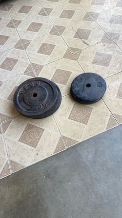 FREE weights  (2) 10lbs (2) 25lbs