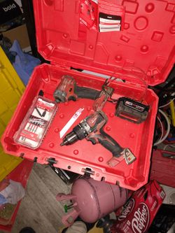 Milwaukee M18 Drill & Impact Driver Combo Set