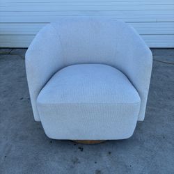  HENREDON MURPHY SWIVEL BOUCLE CHAIR