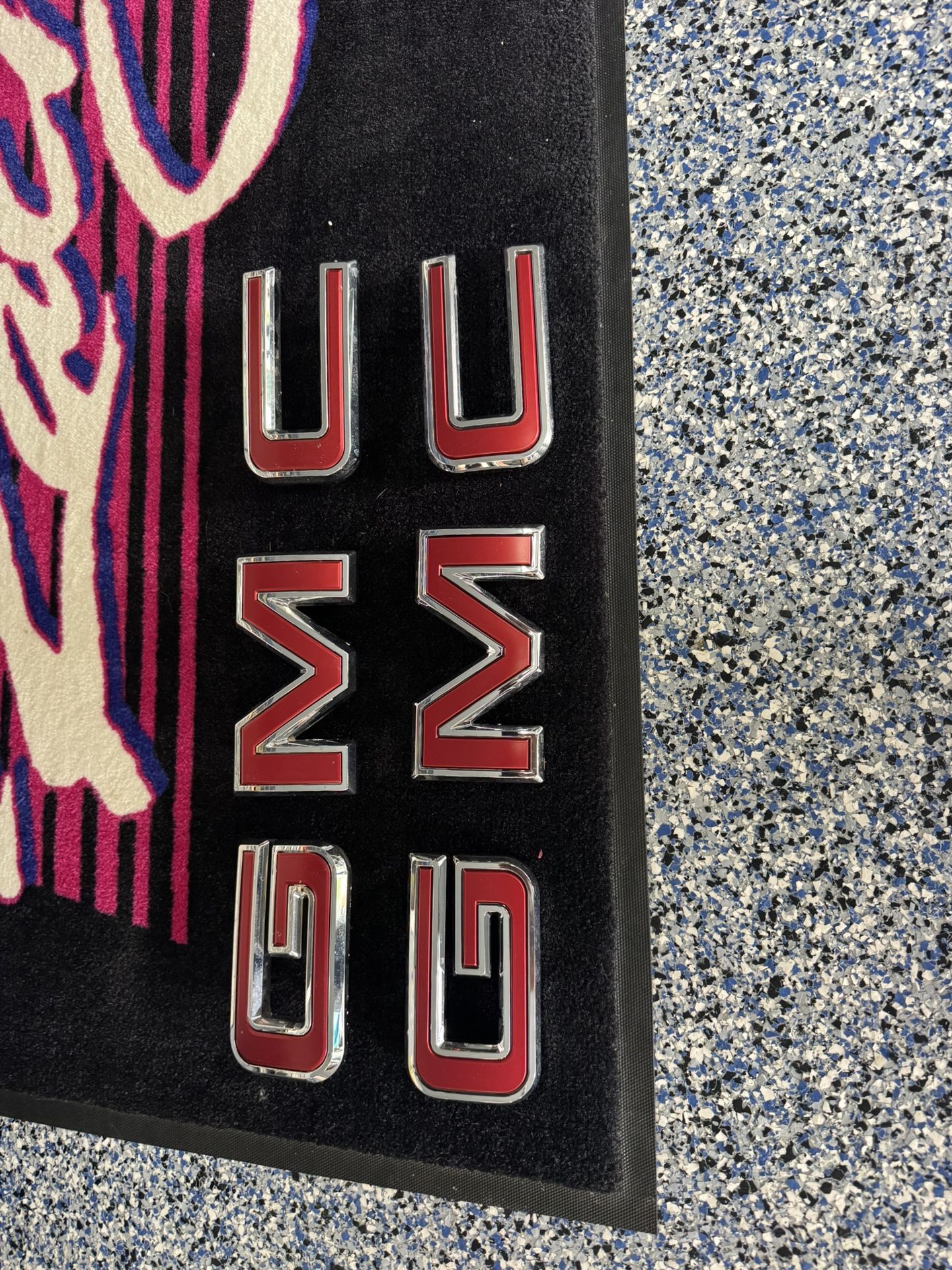 GMC Emblems