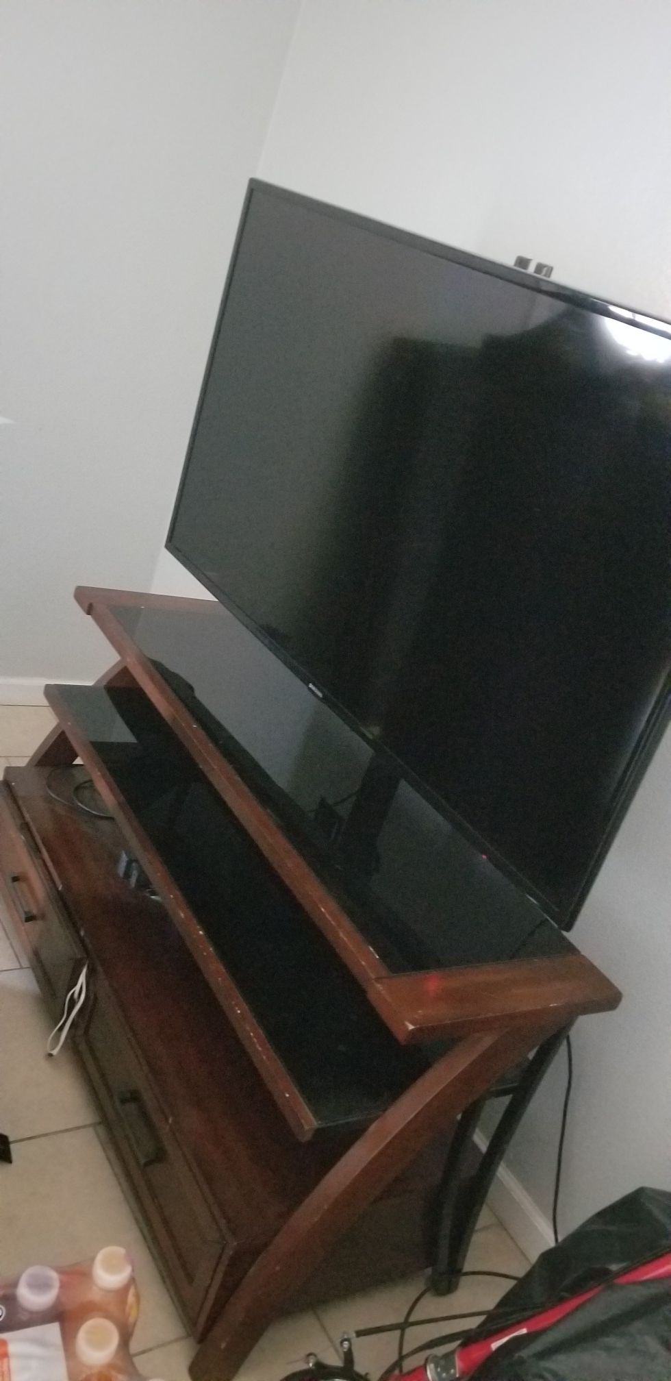 Tv size 52 inch and tv stand