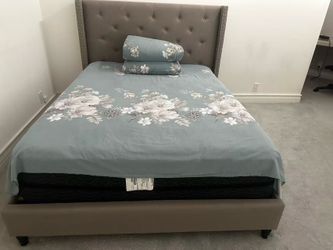 Furnitures