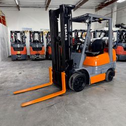 Forklift