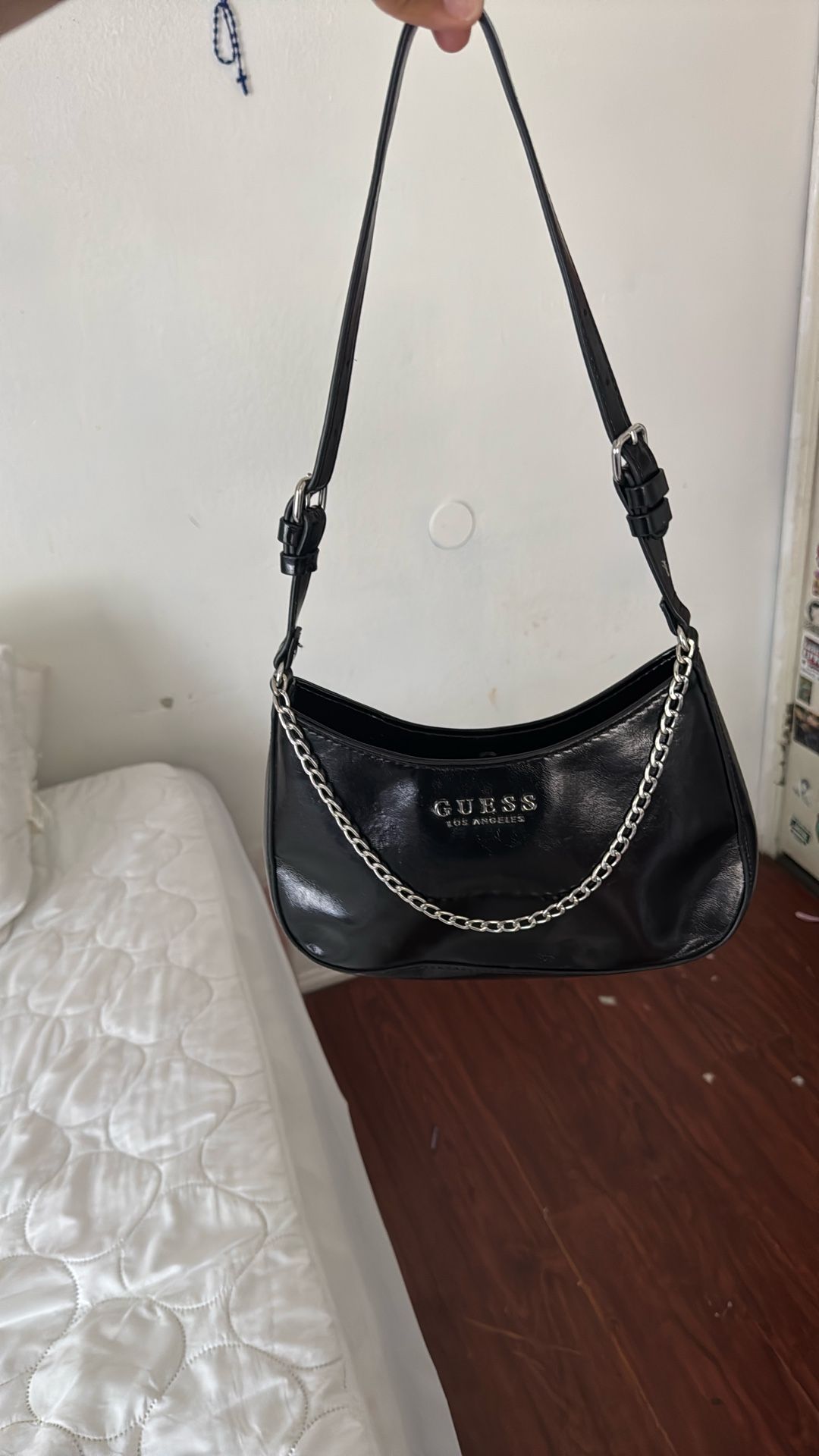 Guess Shoulder Bag