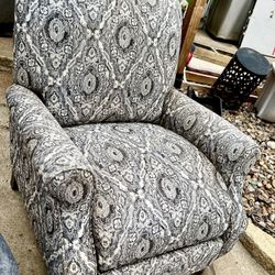 HUGE Multi Family Garage Sale 