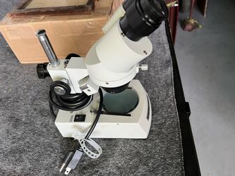 Stereo Binocular Microscope with Light