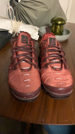 Nike air vapor max plus size 9.5 mens
