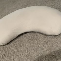 Firm C Shaped Pregnancy/Nursing Pillow