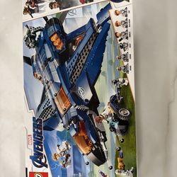 LEGO Marvel Avengers: Avengers Ultimate Quinjet 76126 Building Kit (838 Pieces)