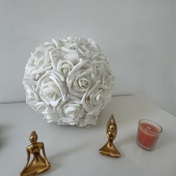 2 Rose Balls 