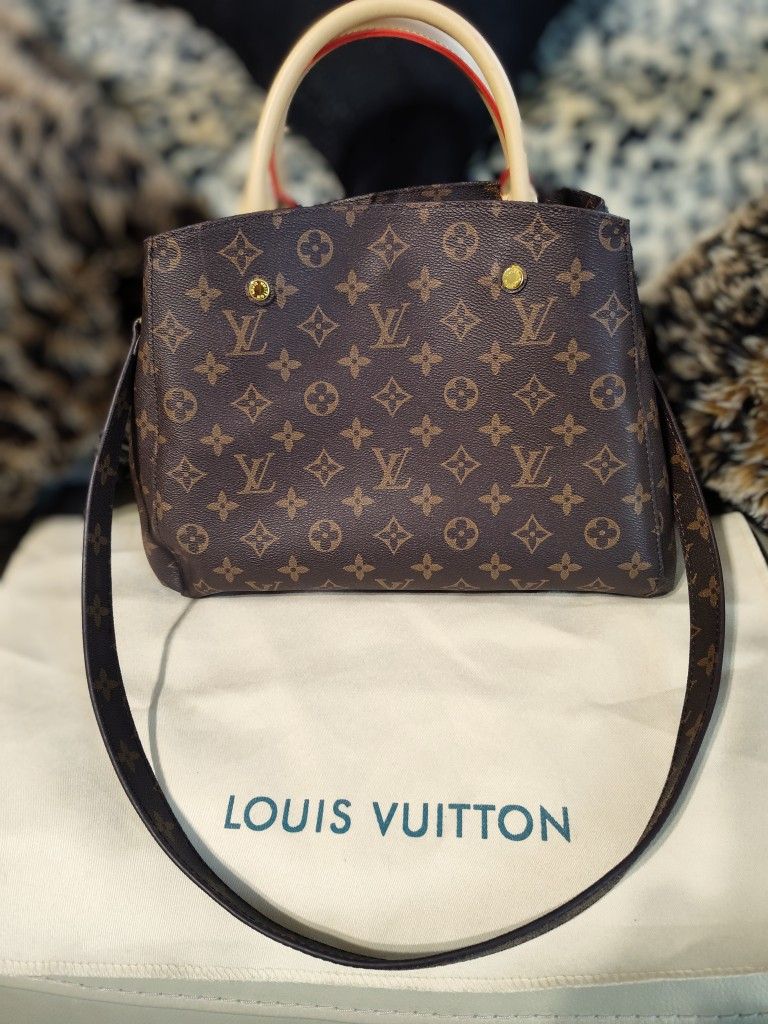 Authentic Louis Vuitton Montagne MM with Dust Cover