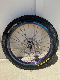 Trek 20” front wheel
