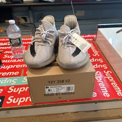 Yeezy Boost 350 V2