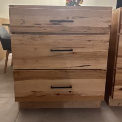 Hickory 30 Inch 3- Drawer Base Cabinet 