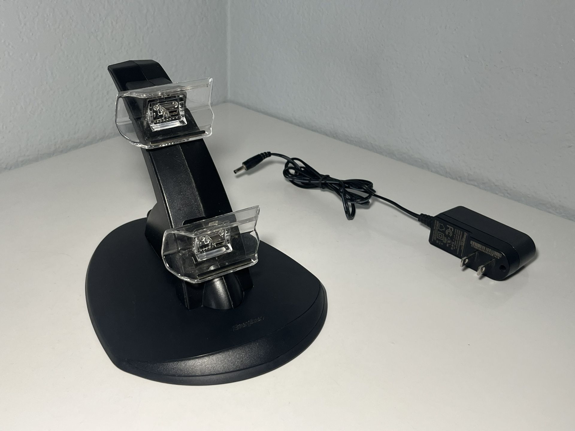 Energizer - Sony PlayStation 3 / PS3 Dual Controller Charging Dock Station